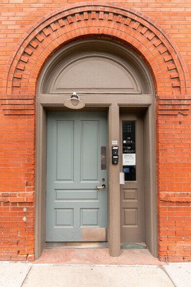 More Photos Of 3463 Blake St, Denver Office For Lease