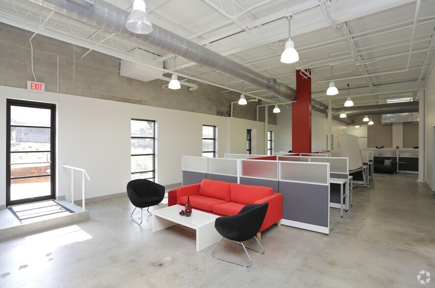 More Photos Of 412 Plasters Ave NE, Atlanta Office For Lease