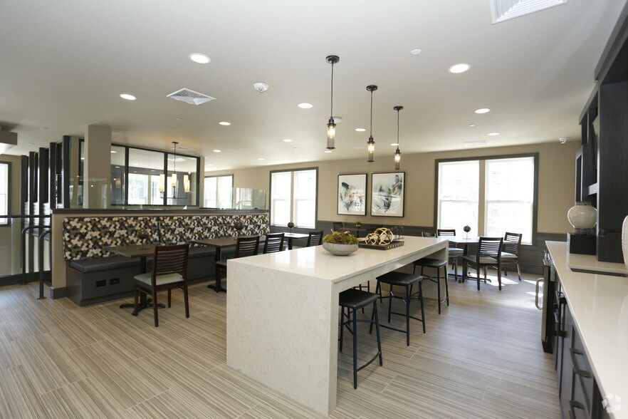 More Photos Of 3000 Goldfinch Blvd, Princeton Apartments For Lease