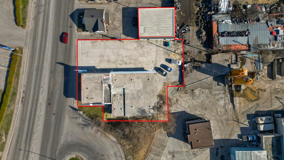 More Photos Of 1500-1502 Boul Des Laurentides, Laval Storefront Retail Residential For Sale