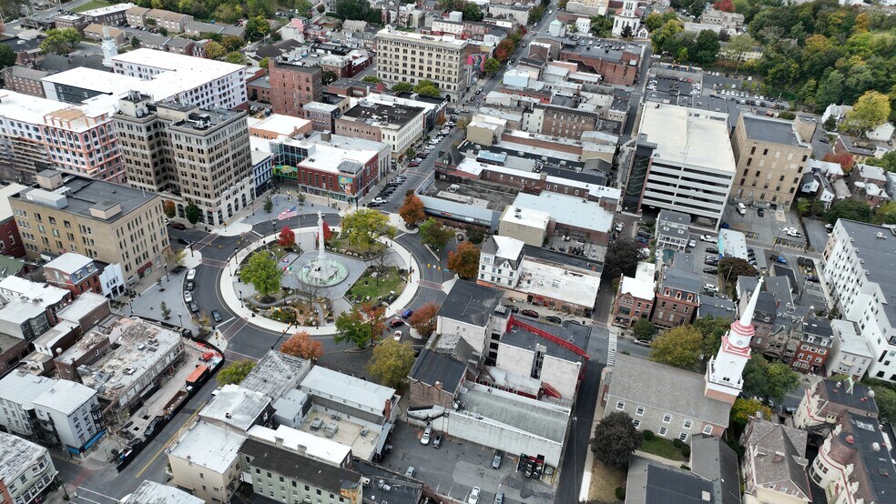 More Photos Of 58 Centre Sq, Easton Apartments For Sale