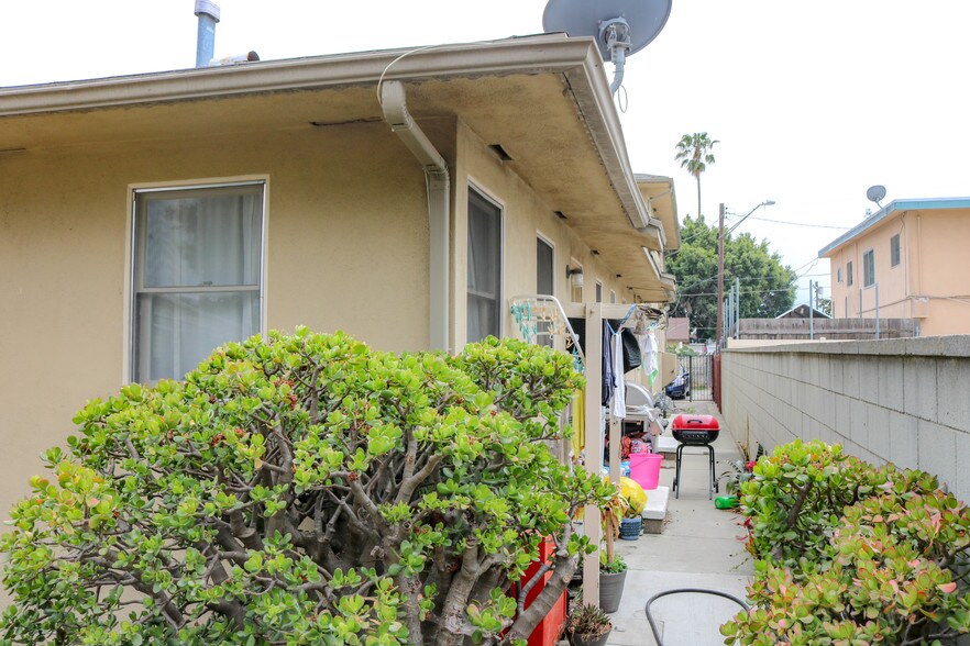 More Photos Of 808 W 163rd St, Gardena Apartments For Sale