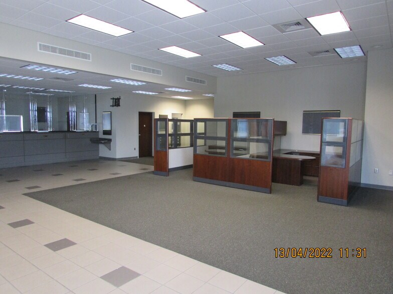 More Photos Of 18940 S Tamiami Trl, Fort Myers Medical For Lease