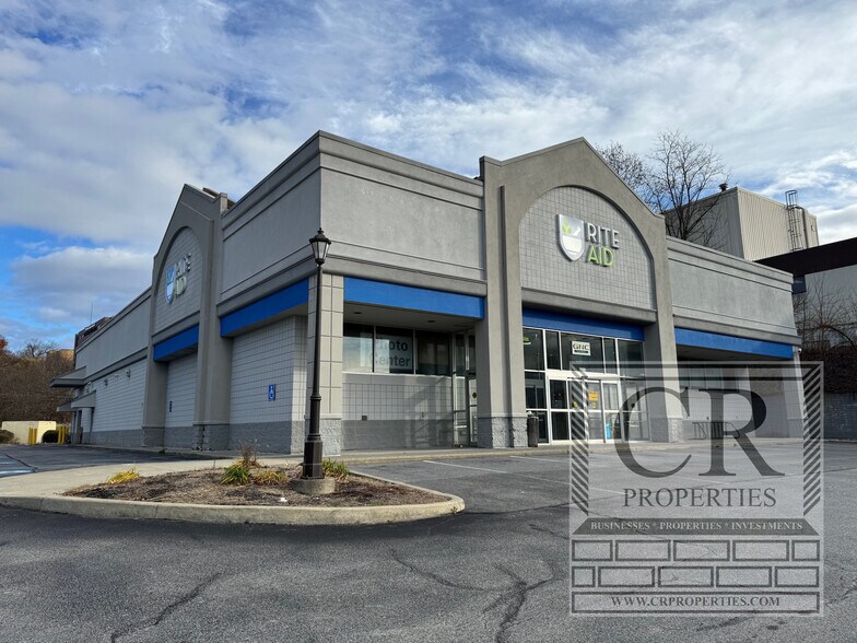 More Photos Of 3350 North Rd, Poughkeepsie Drugstore For Sale