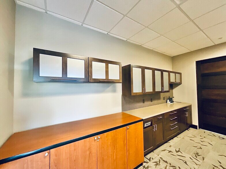 More Photos Of 120 W Park Dr, Grand Junction Office For Lease