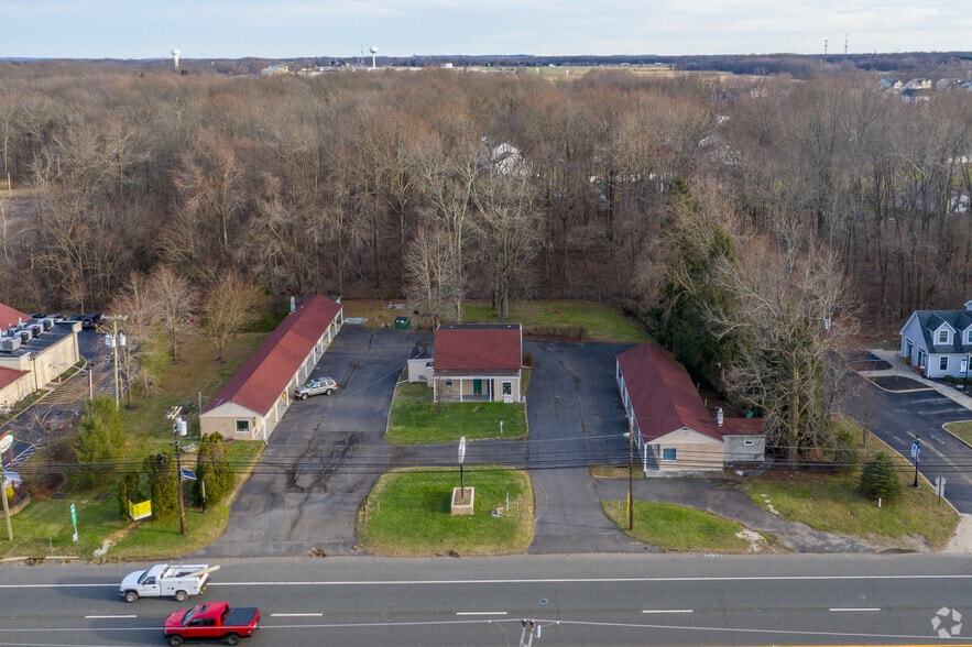 Primary Photo Of 77 US Highway 130, Trenton Hotel For Sale