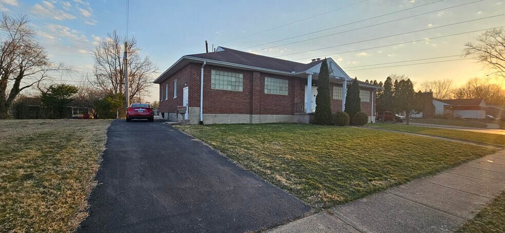 More Photos Of 210 Wolf Ave, Englewood Lodge Meeting Hall For Sale