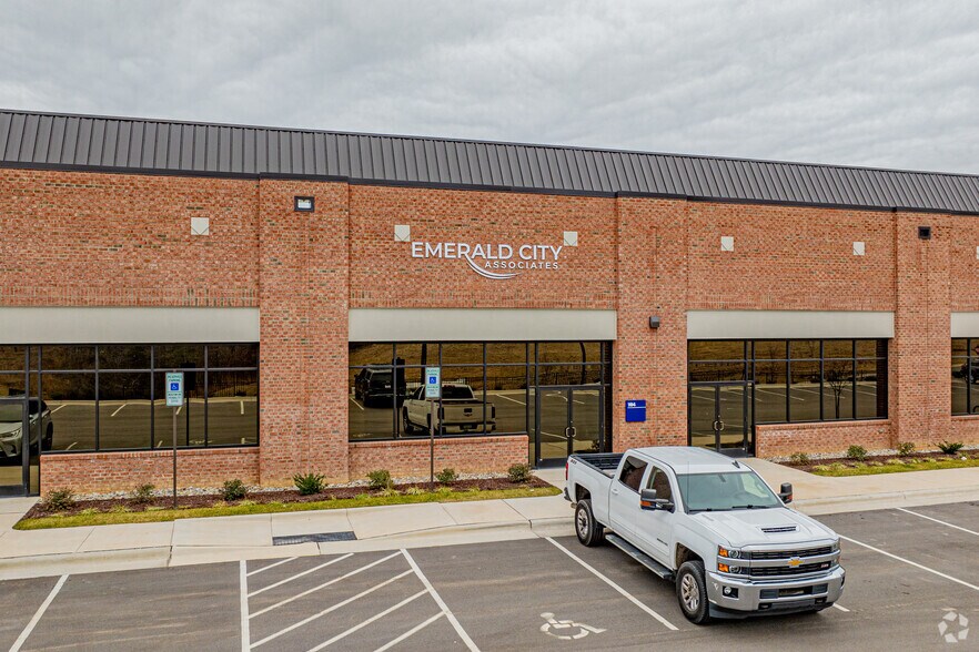 More Photos Of 741 Merritt Capital Dr, Wake Forest Industrial For Lease