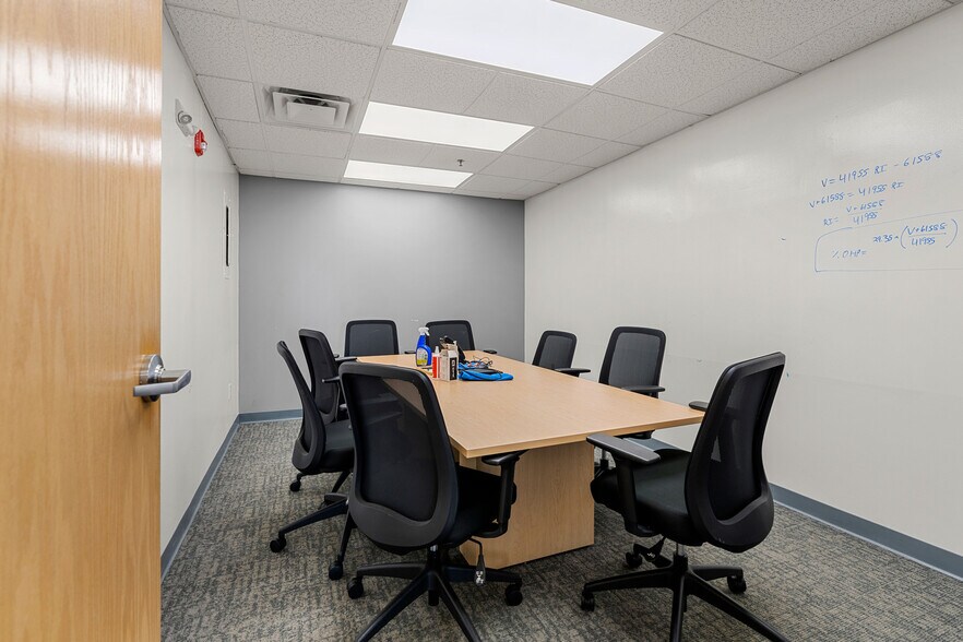 More Photos Of 4 Preston Ct, Bedford Office For Sale
