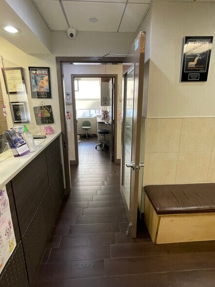 More Photos Of 128-138 Mott St, New York Medical For Lease