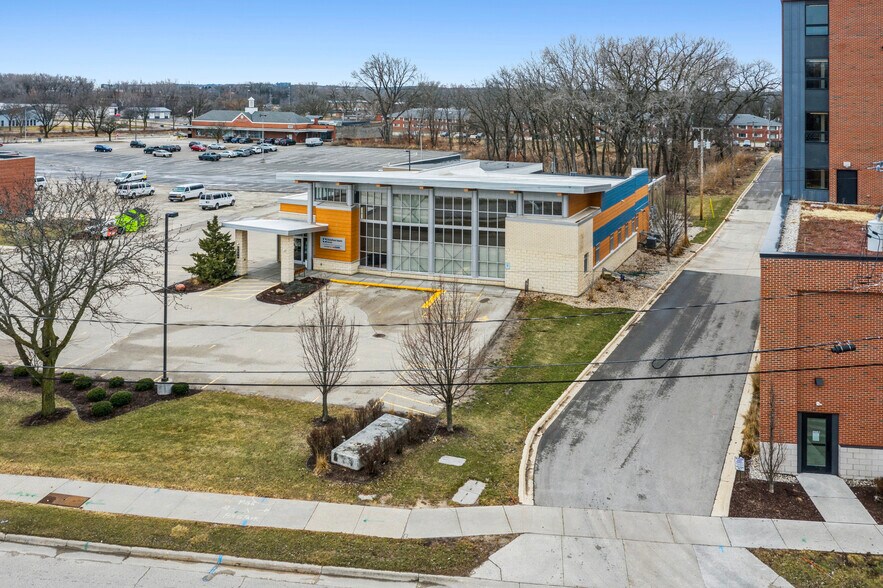 More Photos Of 1414 S Park St, Madison Manufacturing For Sale