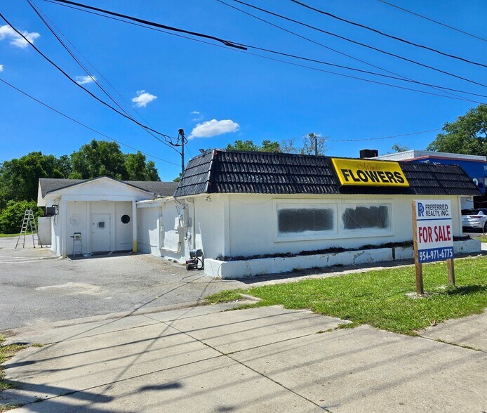 Primary Photo Of 8280 S Us-17-92 Hwy, Casselberry Freestanding For Sale