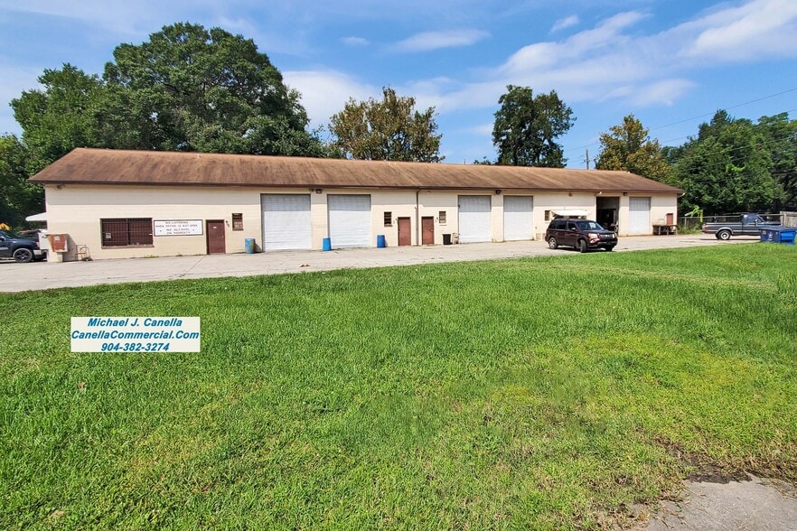 More Photos Of 4131 Lenox Ave, Jacksonville Warehouse For Lease