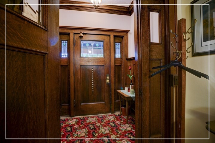 More Photos Of 511 Franklin St, Wausau Hotel For Sale