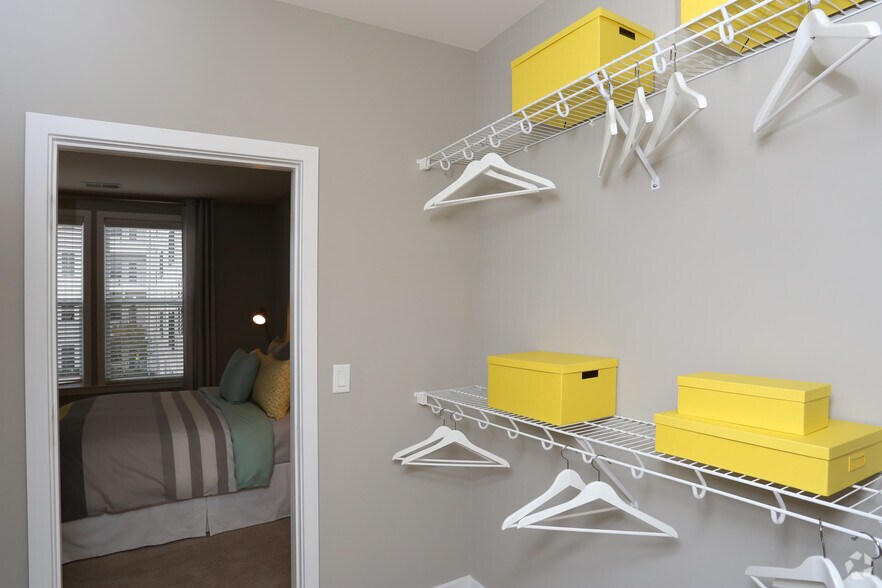 More Photos Of 101 N Wolfe St, Baltimore Apartments For Lease