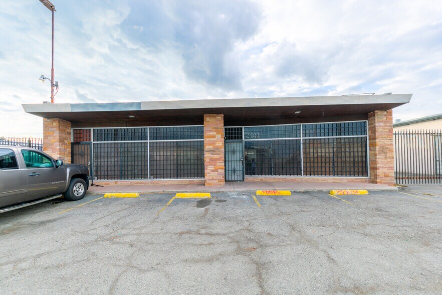 More Photos Of 2402 N Wilson Way, Stockton Storefront Retail Office For Sale