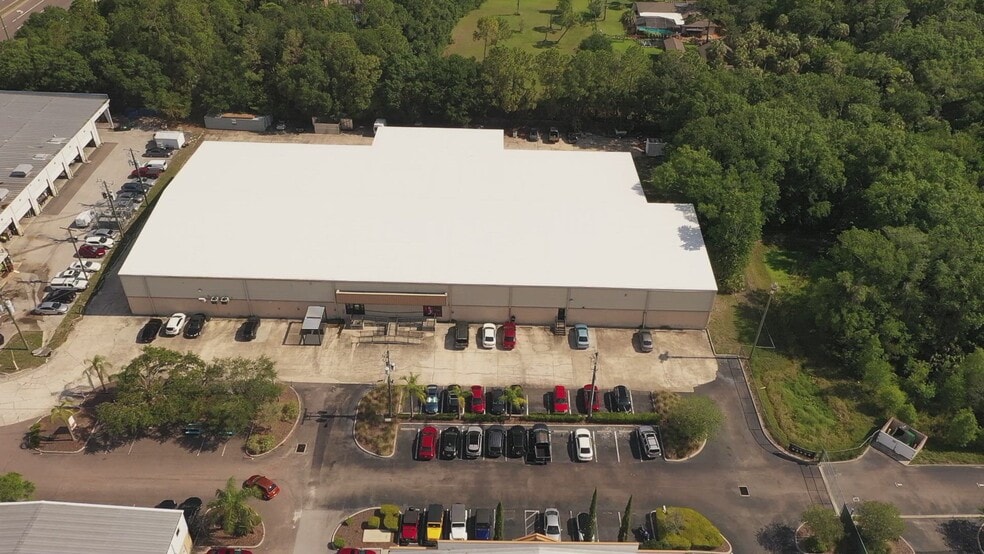 Primary Photo Of 9937 Race Track Rd, Tampa Manufacturing For Lease