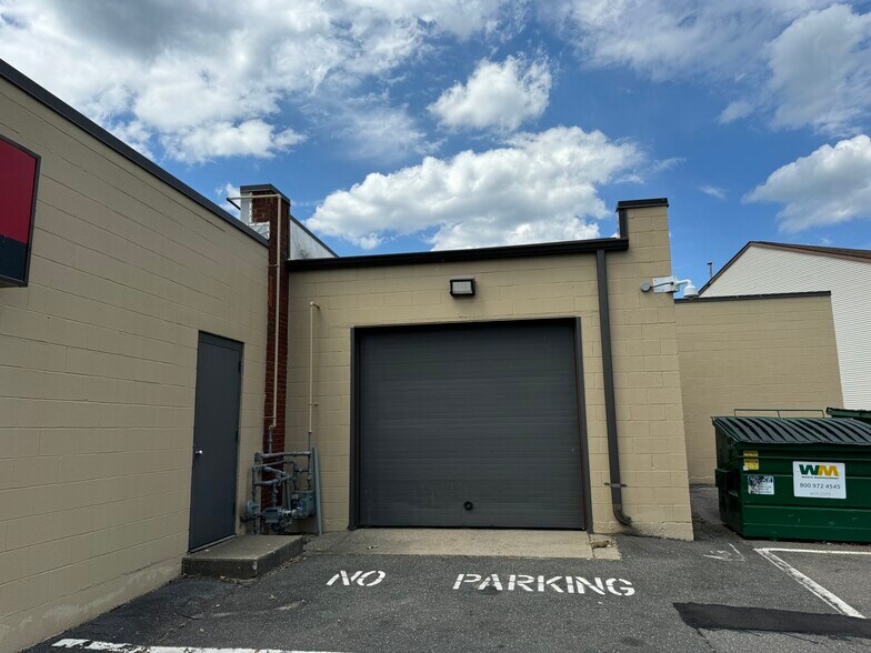 More Photos Of 1771-1777 Boston Rd, Springfield Freestanding For Sale