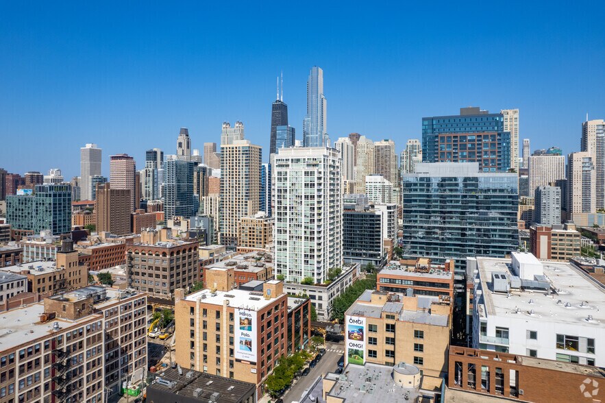 More Photos Of 222 W Erie St, Chicago Multifamily For Sale