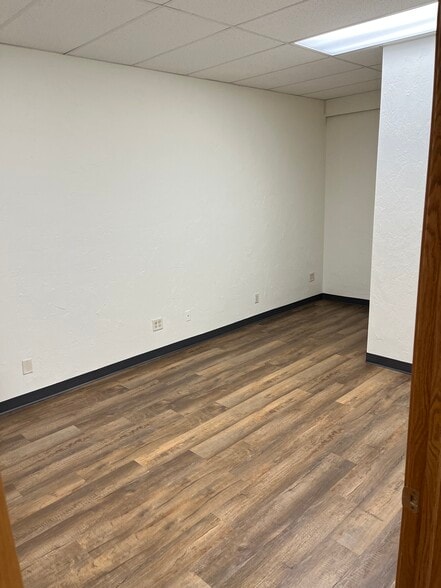 More Photos Of 526 W Wisconsin Ave, Appleton Medical For Lease