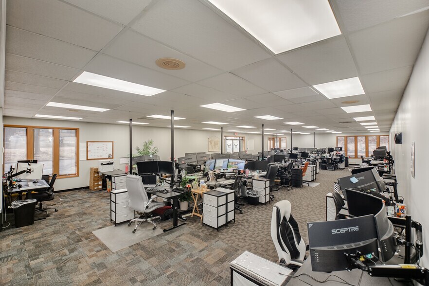 More Photos Of 1320 Ymca Dr, Festus Office For Lease