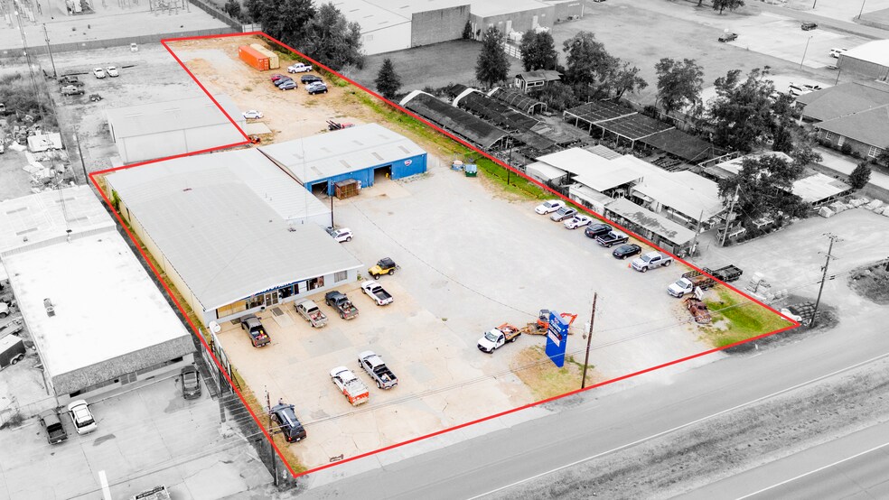 Primary Photo Of 1607 US-82, Greenwood General Retail For Sale