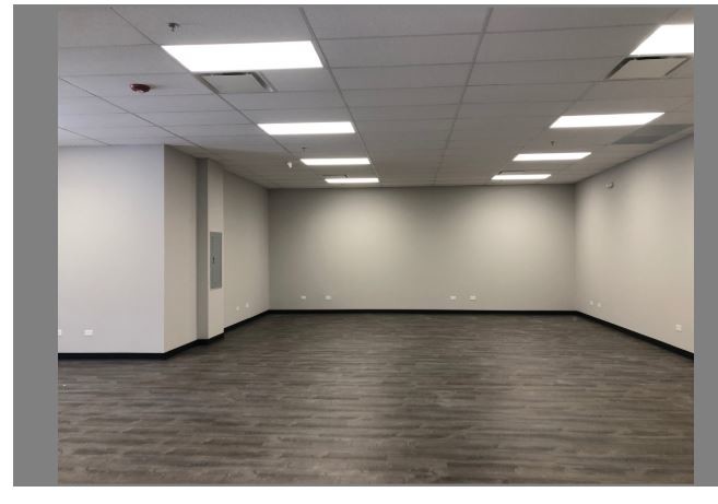 More Photos Of 731 S Route 21, Gurnee Medical For Sale