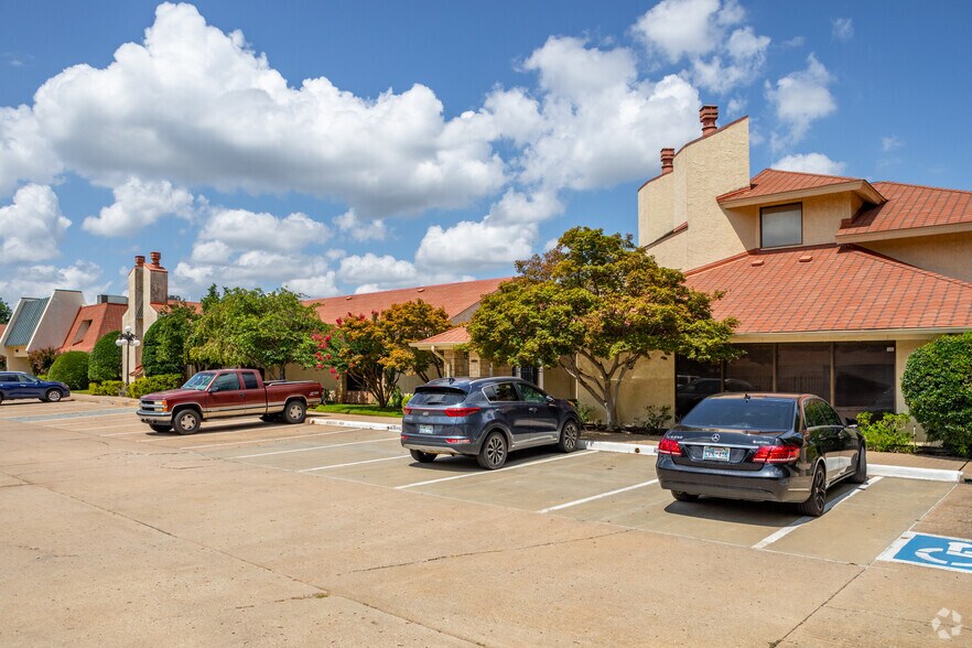 More Photos Of 1851 E 71st St, Tulsa Loft Creative Space For Sale