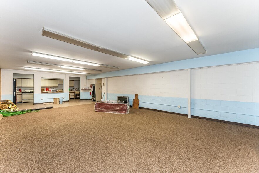 More Photos Of 614 Wild Rice Ave, Lac Du Flambeau Office For Sale
