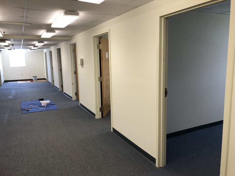 More Photos Of 425 Union St, West Springfield Office For Lease
