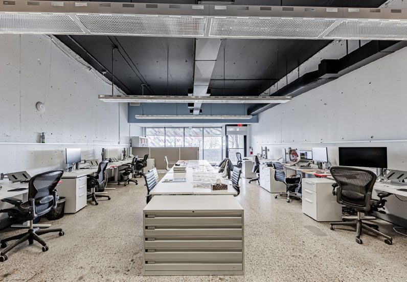 More Photos Of 33 Harbour Sq, Toronto Apartments For Sale