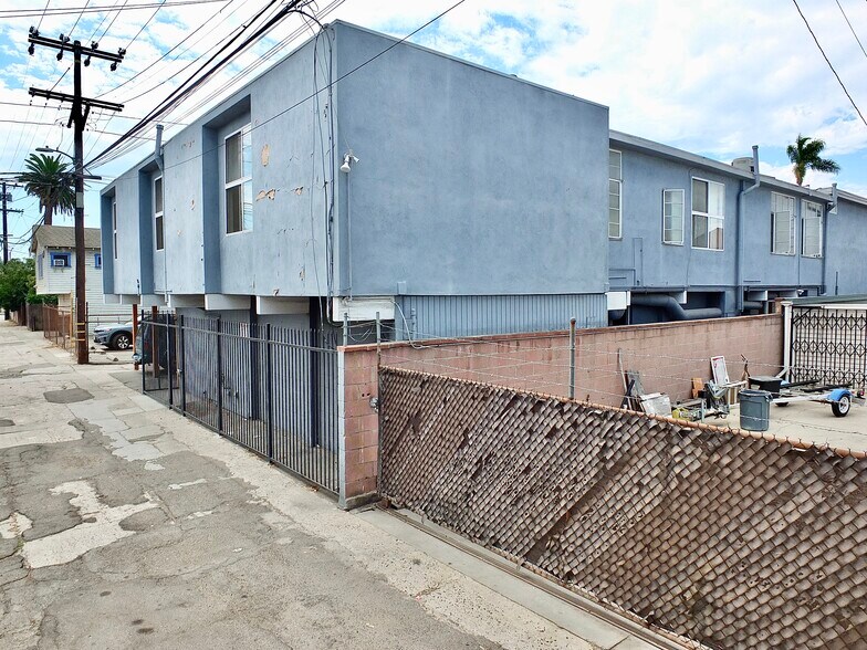 More Photos Of 830 Atlantic Ave, Long Beach Medical For Sale