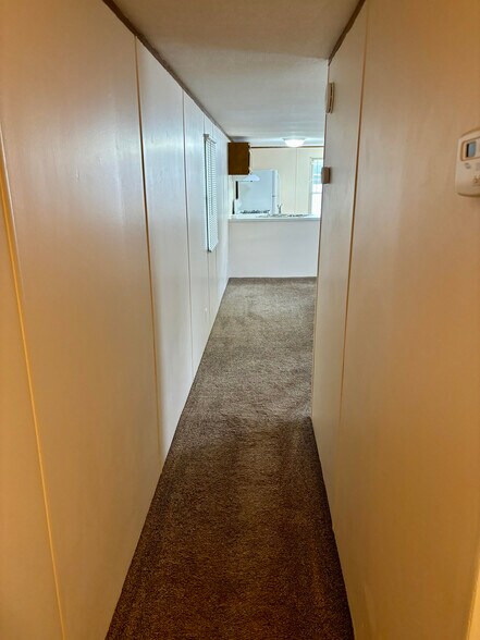 More Photos Of 521 S Emmett St, Virden Manufactured Housing Mobile Home Park For Sale