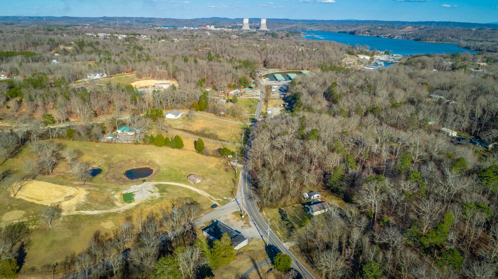 More Photos Of 9439 Hixson Pike, Soddy Daisy Convenience Store For Sale