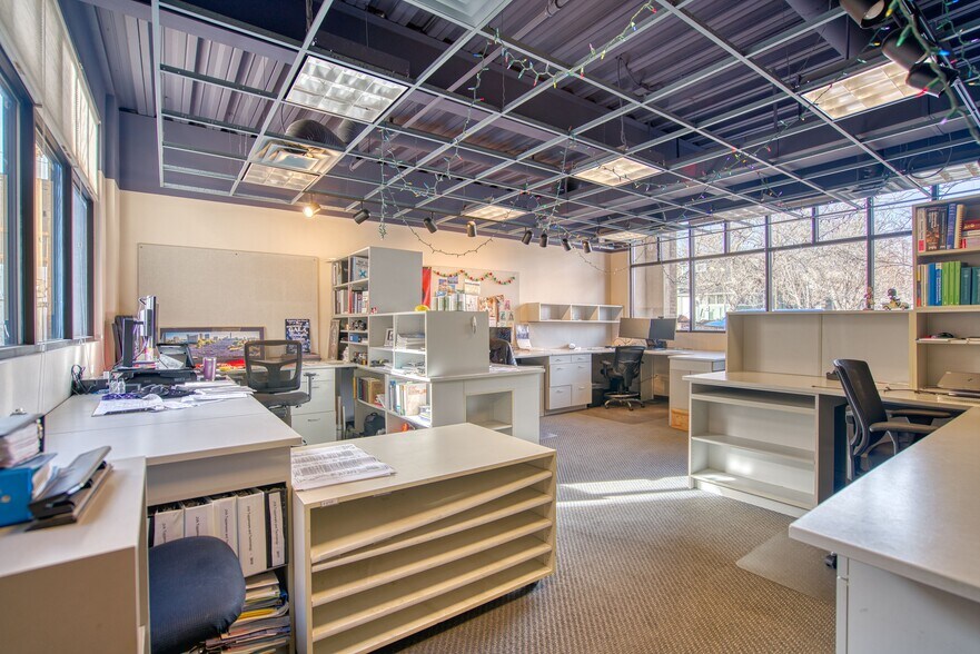 More Photos Of 1319 Spruce St, Boulder Office For Sale