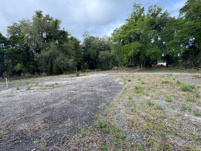 More Photos Of 752 County Rd 426, Oviedo Land For Lease