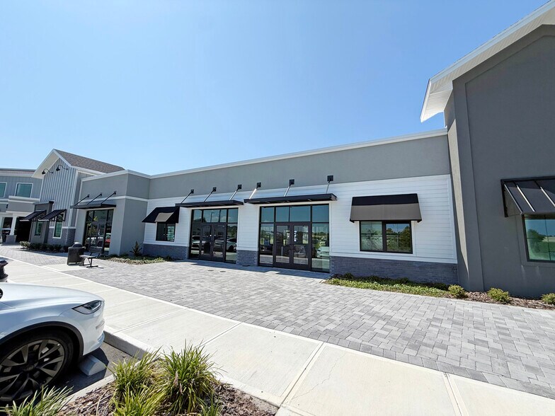 More Photos Of 12143 Stoneybrook West Pky, Winter Garden Flex For Lease