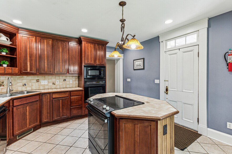 More Photos Of 1311 US Route 50, Milford Hospitality For Sale