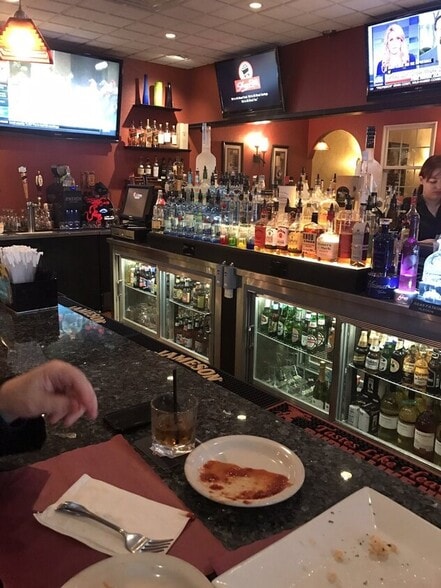 More Photos Of 208 New St, Woodland Park Restaurant For Sale