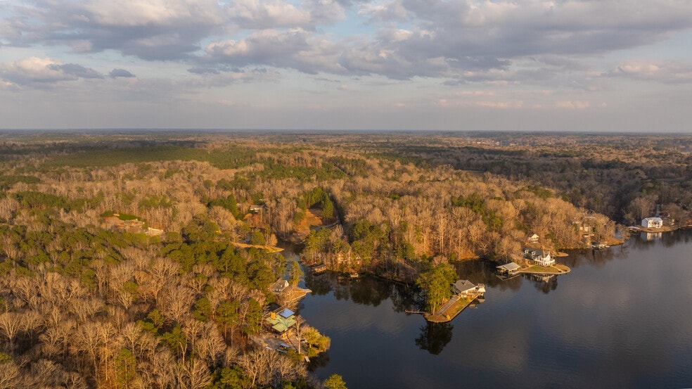 More Photos Of 402 Cliffside dr, Titus Land For Sale