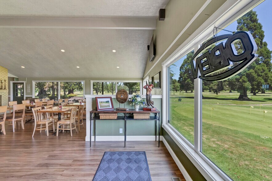 More Photos Of 6335 Highway 22, Independence Sports And Entertainment For Sale