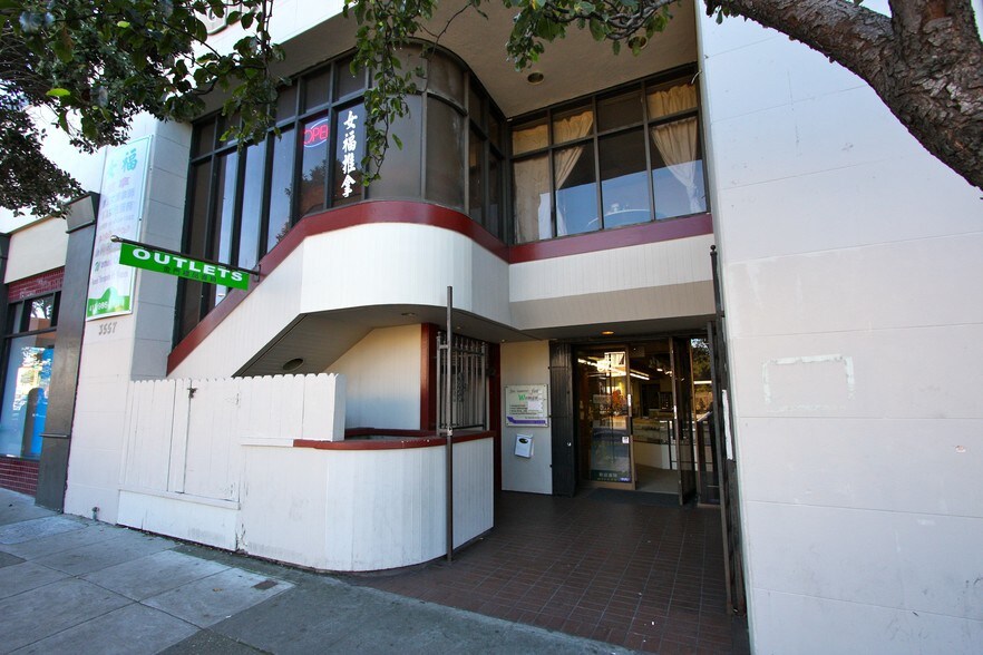 More Photos Of 3557 Geary Blvd, San Francisco Storefront For Sale