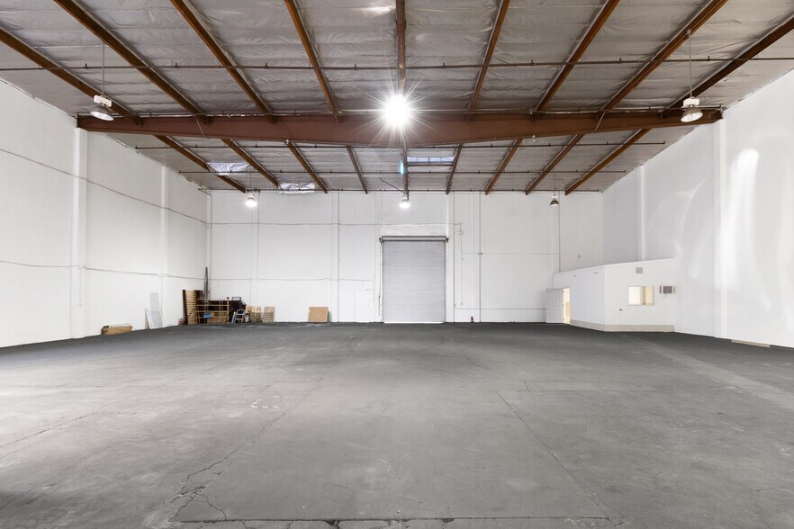 More Photos Of 3106 E Garvey Ave, West Covina Service For Sale