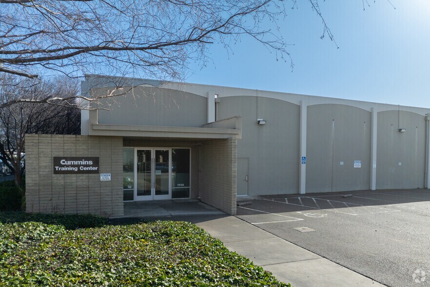 Primary Photo Of 14333 Wicks Blvd, San Leandro Warehouse For Sale
