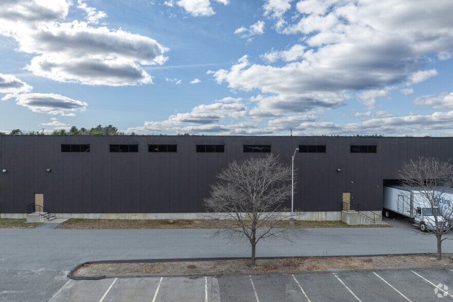 More Photos Of 1 Norfolk Ave, South Easton Research And Development For Lease