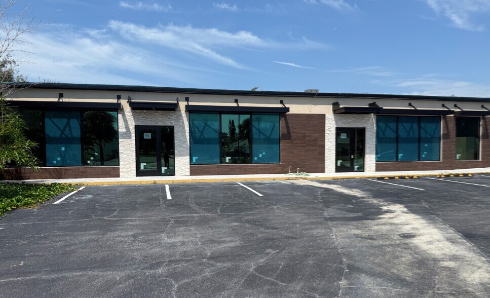 Primary Photo Of 8075-8085 N Atlantic Ave, Cape Canaveral Freestanding For Lease