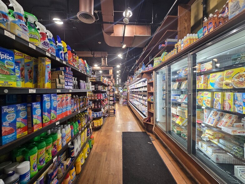 More Photos Of 226-228 Washington St, Hoboken Storefront For Sale