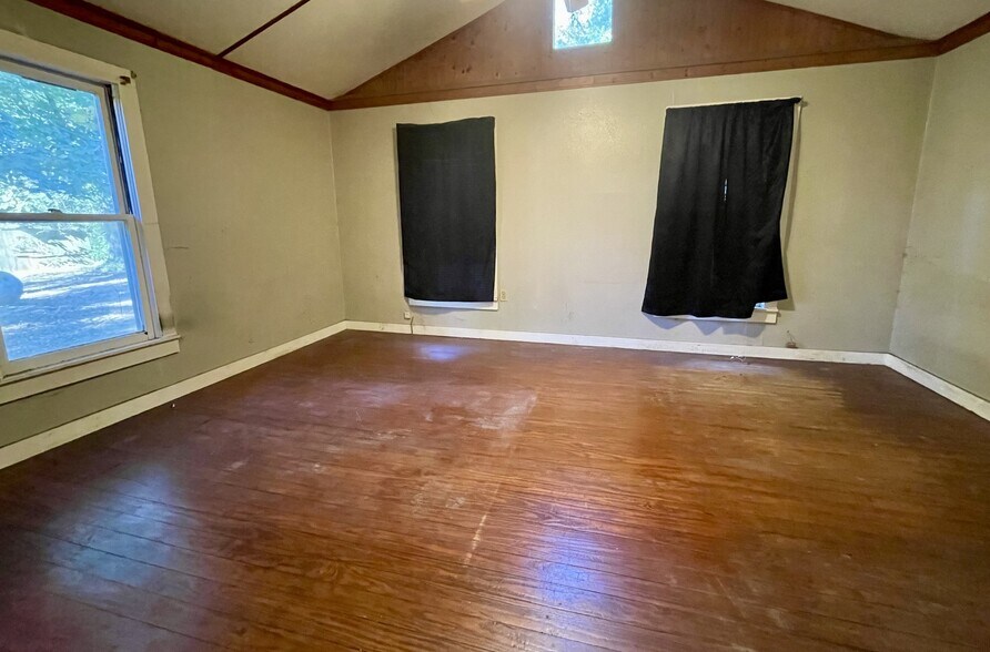 More Photos Of 6400 S FM 14, Hawkins Warehouse For Sale