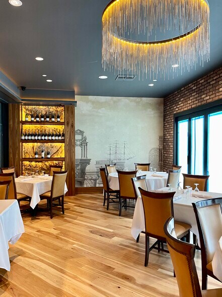 More Photos Of 141 Mansion Ave, Staten Island Restaurant For Sale