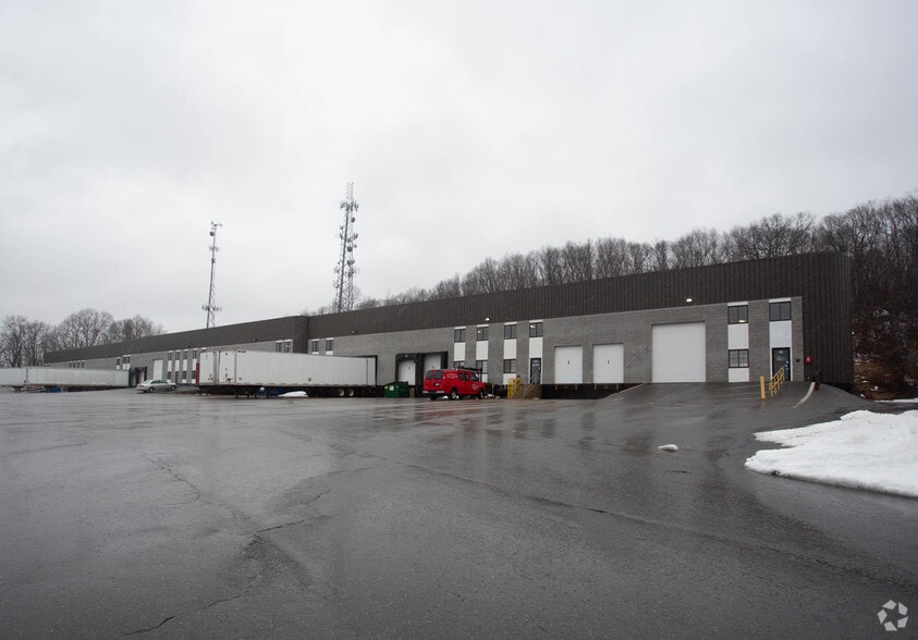 More Photos Of 183 Ferry Rd, Haverhill Warehouse For Lease